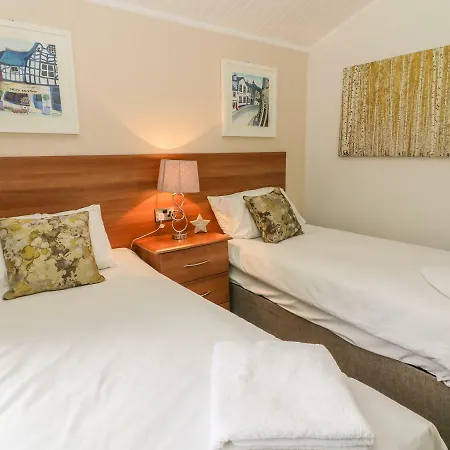 Holiday home Bowness 66 *