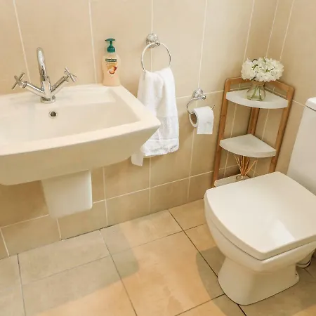 Bowness 66 Holiday home Windermere